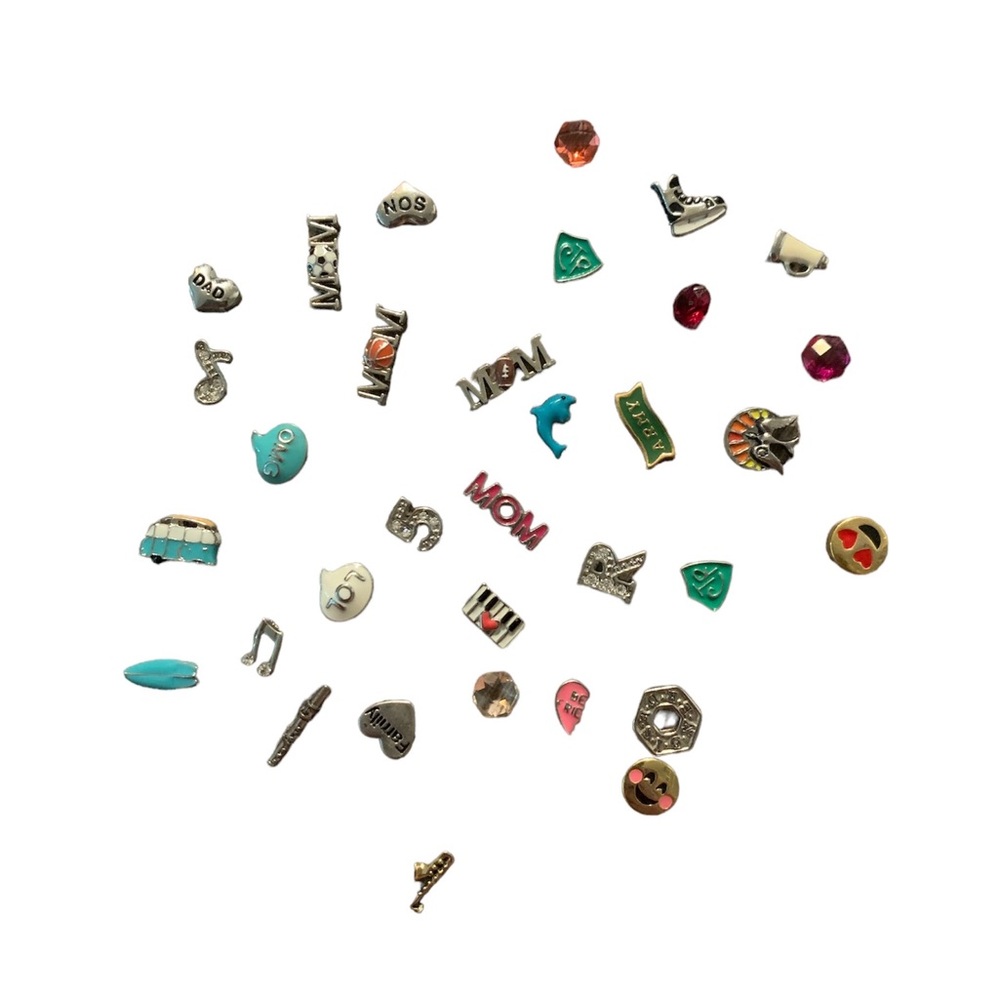 Origami Owl • Charms Inventory